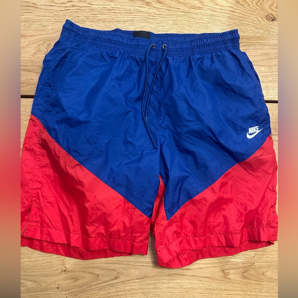 Nike Red‎ and Blue vintage basketball shirts windbreaker material size XL
